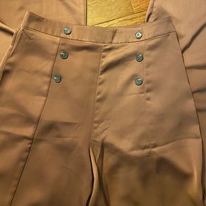 Wide-leg dress pants